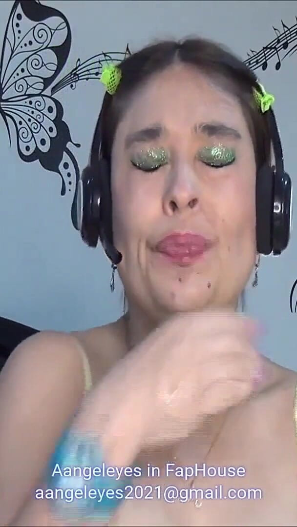 Swallowing Water Filled Condoms!! (Angel eyes studio)