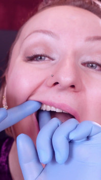 Fetiș cu dinți și fetiș cu dinți: Videoclip Asmr în Blue Medical Mitrile Nurse Mănuși. Arya Grander