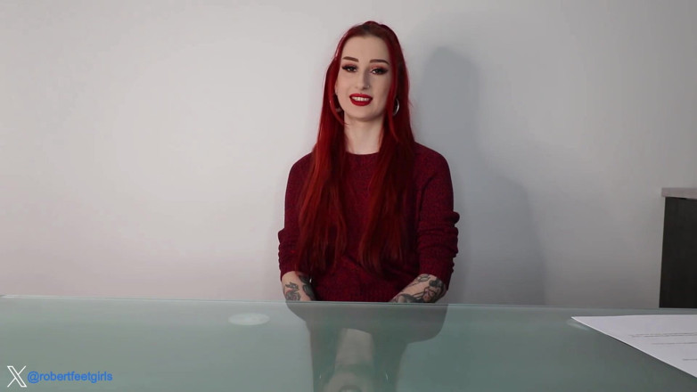 Robertfeetgirls: Gigi Rouge - Vol 01