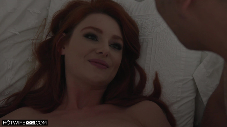 New Sensations: Лейсі насолоджується подарунком на день народження