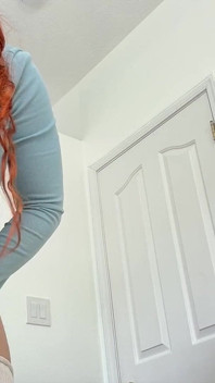 Vlogging My Day While Wearing a Pearl Thong and Cumming