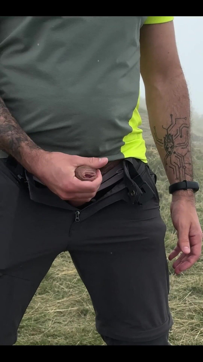 Max Xedephiro: Selepas Pendakian Panjang, Saya Menemui Tempat Yang Sempurna Untuk Melepas...