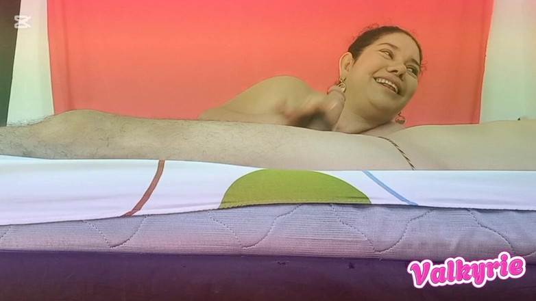 Valkyrie and Luigy Couple: Ładna żona robi to, co kocha najbardziej