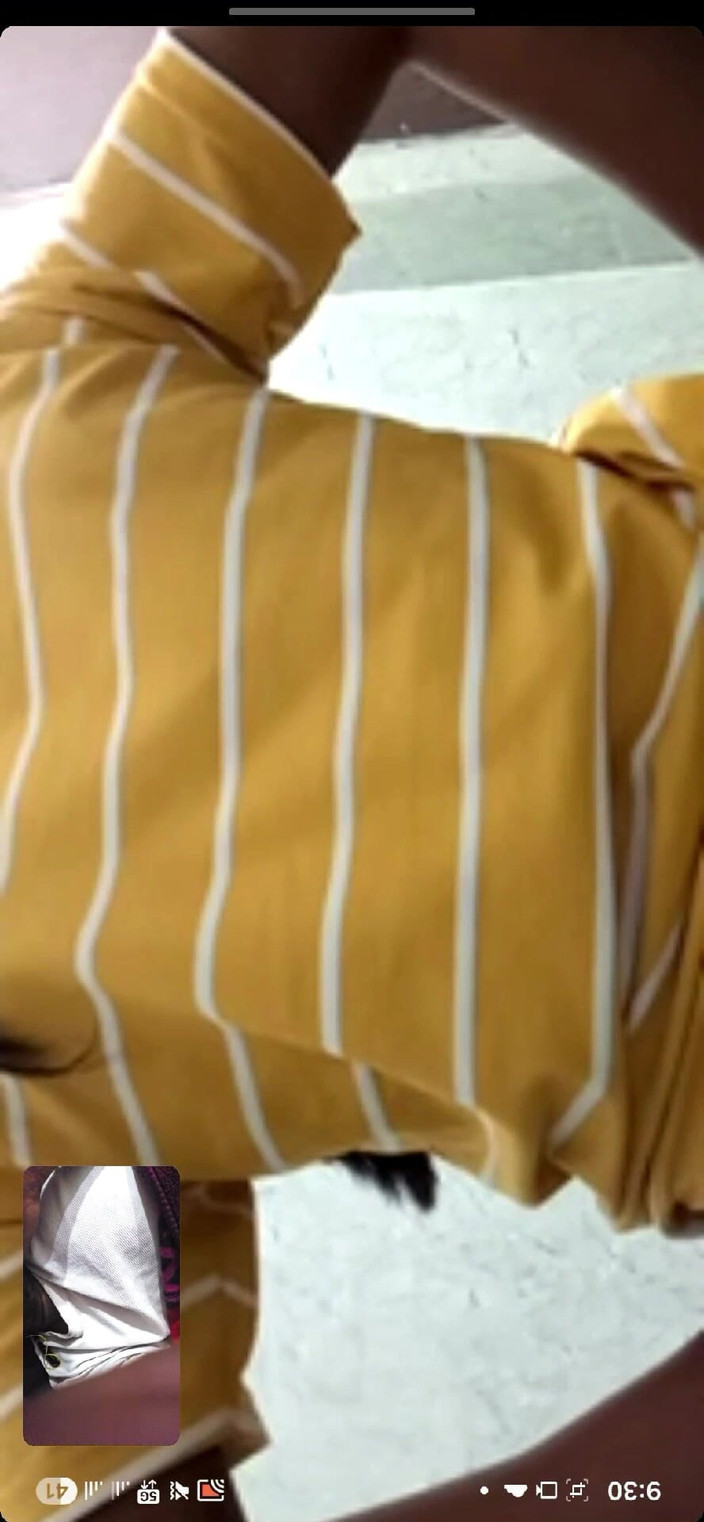 SafeRosebush8: 내 인도 여친과 화상 통화, 그녀의 젖탱이를 보여줘