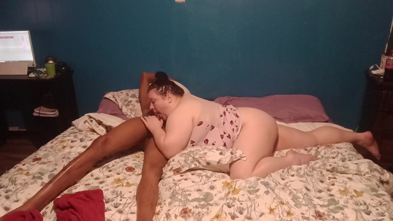 Big uhaul: Вона готова добре трахнути білу пизду