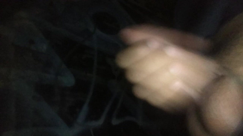 AlexAlejandro13: In een steegje die me hard aandoet