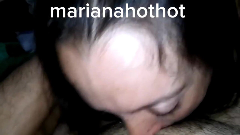 Marian sofar: Marianahothot一边和人说话一边吞下鸡巴