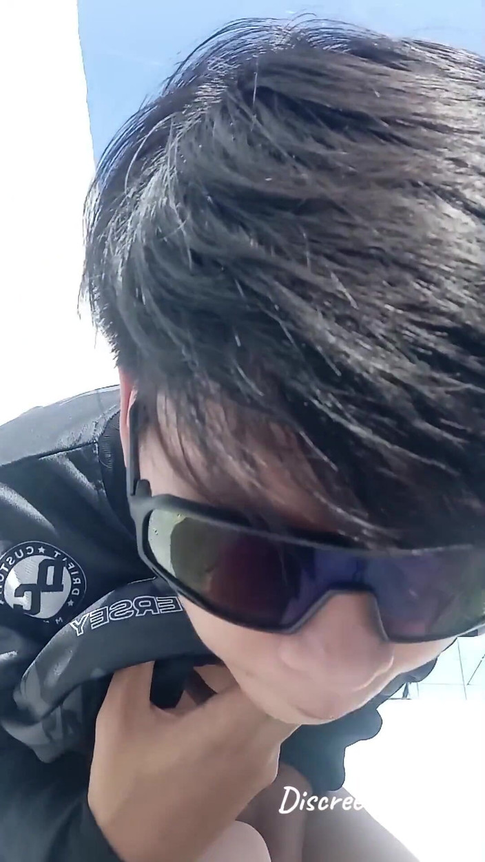 Troye_AsianPinoy: 건설 현장에서 자지를 가진 Pinoy - 보지 장난감을 핥고 따먹어