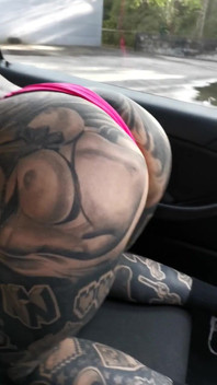 Nude Twerking in the Car Today Hehe Hope You Enjoy It Cutie