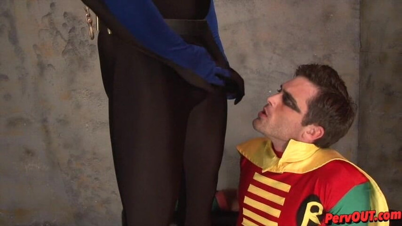 ManUpFilms: Nightwing Vs Robin