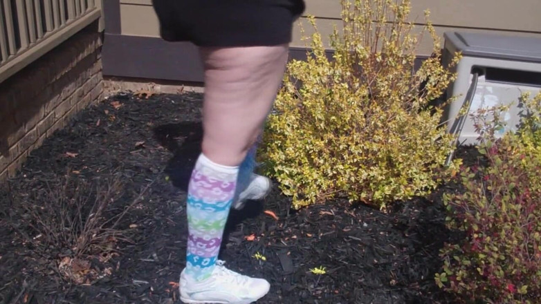 Sexy Amateurz: She was destroying a garden