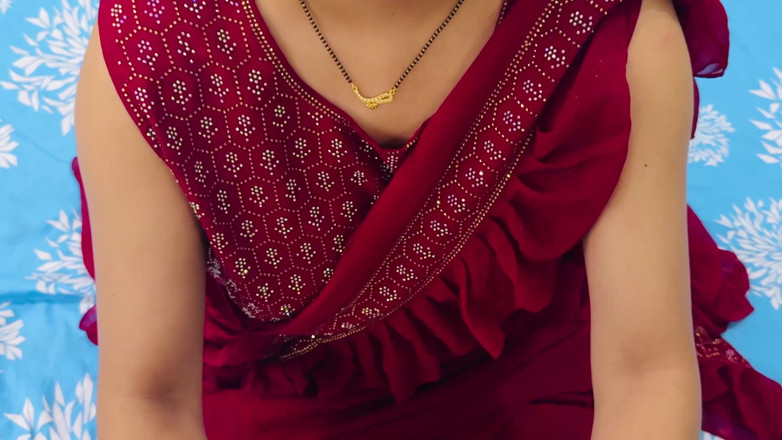 Hornycouple149: La carina Saree Bhabhi diventa cattiva con il suo Devar...