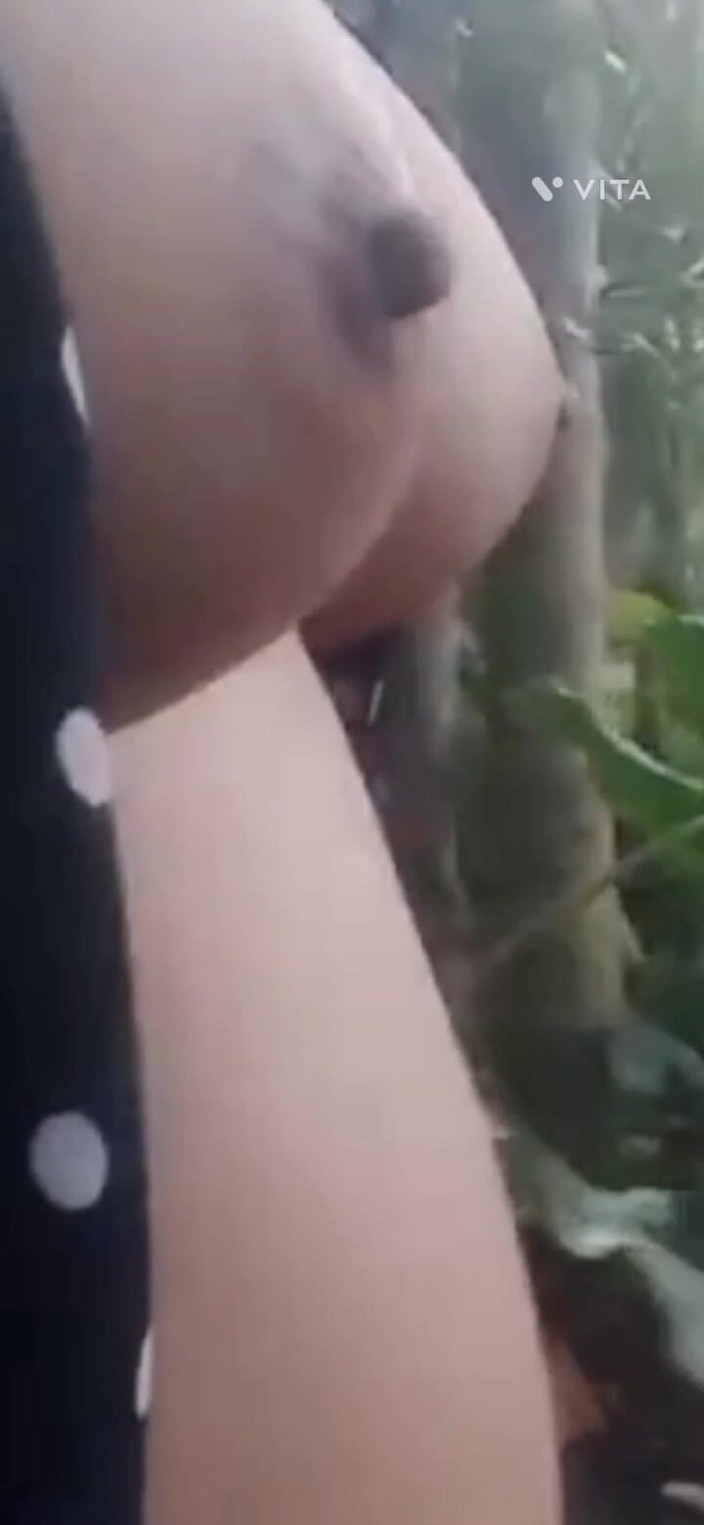 Momib45: Fingern und Brinjal sex