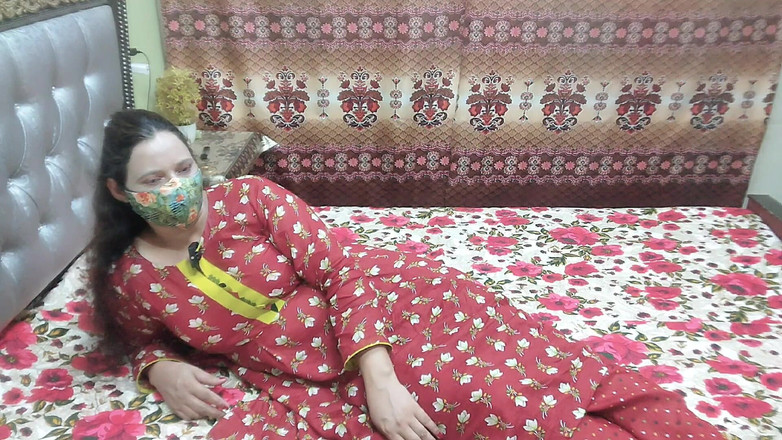 Pakistani CoupleX: ステパンティ・ドギースタイル