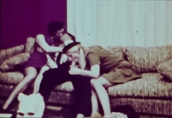 Close Encounter Vintage: 빈티지 포르노 레트로 에로틱 극장 - 펨스 스카우트