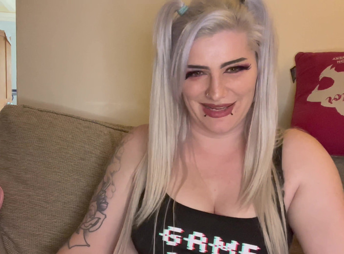 EeveeXo: Gadis mesir bikin kamu jilat sperma dan sandwich cei