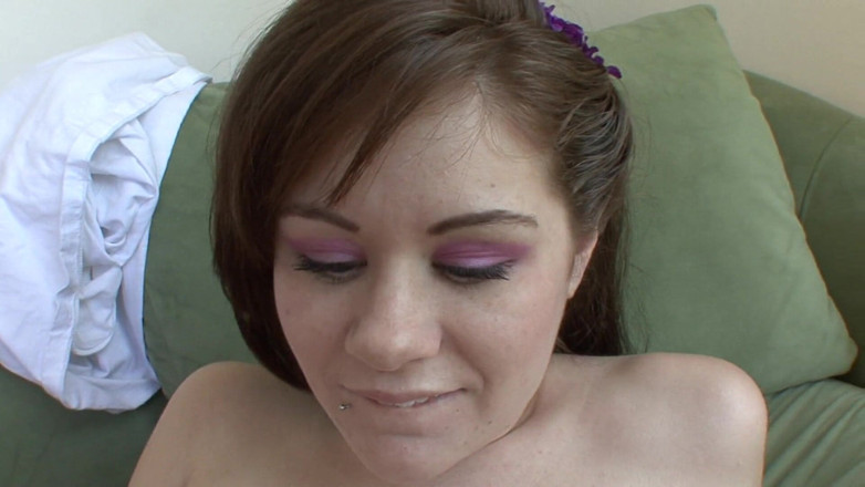 Wild Suckers: Small-titty slut strip teases and gets rammed