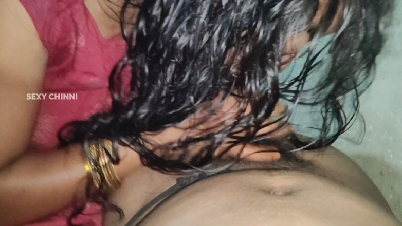 Sexy chinni: Follando duro a mi sexy esposa montando mi polla