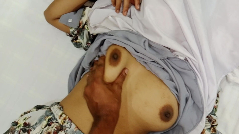 Evasexy02: Une étudiante bangladaise