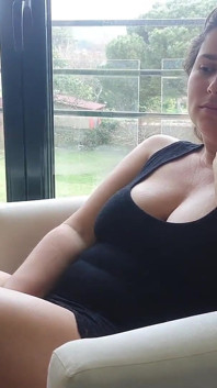 Omg! Stepson Cums in Stepmom Thinking That She's Resting in Her Husband's Absence!