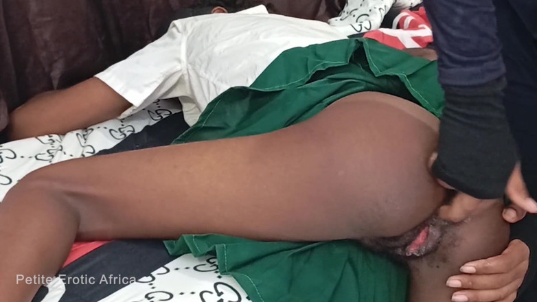 Petite Erotic Africa: Sweet Ebony Teen Taking Huge Dick Out of Passion