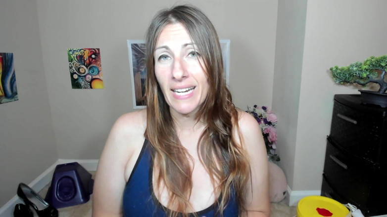 Victoria Lotus: Ben's Cock Rating 6 Out of 10