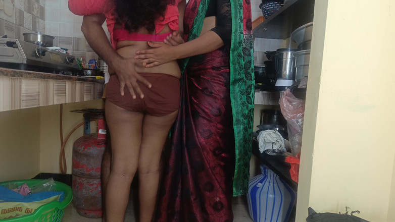 Palani69: Sąsiad Batchelor cieszy się trójkątem z zamężnymi kobietami i jej...