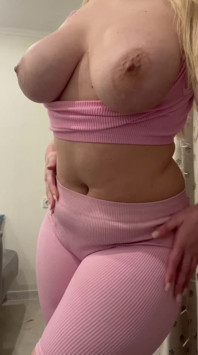 Some MILF Big Tits in Gym Outfit