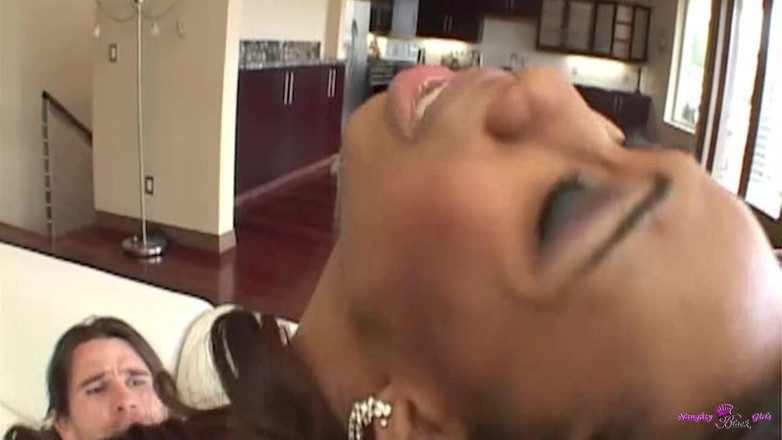 Naughty Black Girls: Seksi zevk tavşanı bu adam Manuel Ferrara ve yarağıyla büyük...