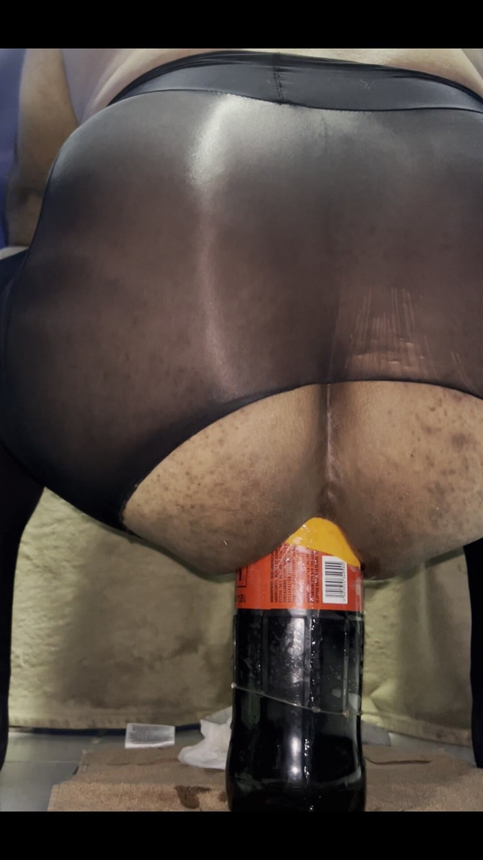 Zerithz: Sticlă mare în curul meu