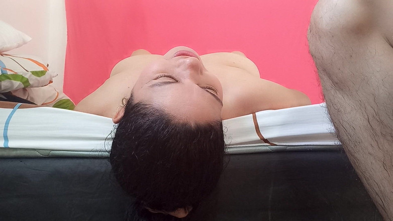 Valkyrie and Luigy Couple: Istri sampai kelelahan