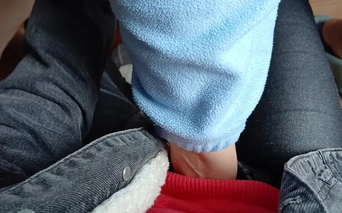 Lesbian-illusion: Hot Homemade Mutual Lesbian Masturbation