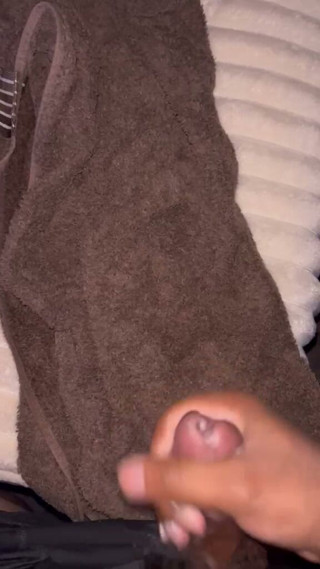 RileyJames: Jerking off