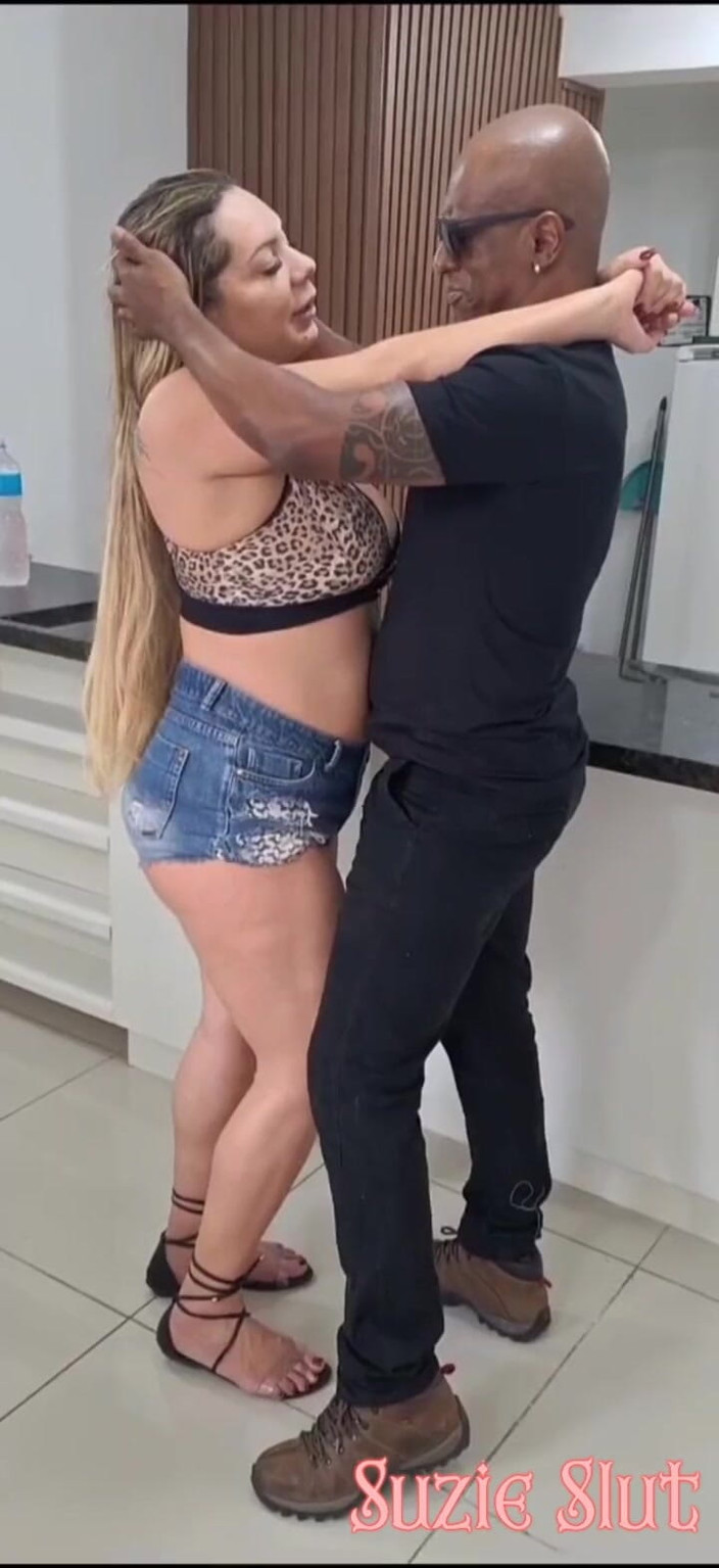 Suzie Hard Anal: Suzie Slut Shaked Her Ass for Her Boyfriend and He...