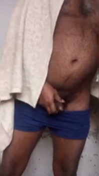 Saya suka video seks makcik