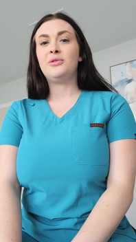 Kozatá nevlastní máma se stará o můj problém s ptákem - Lindsay Lee