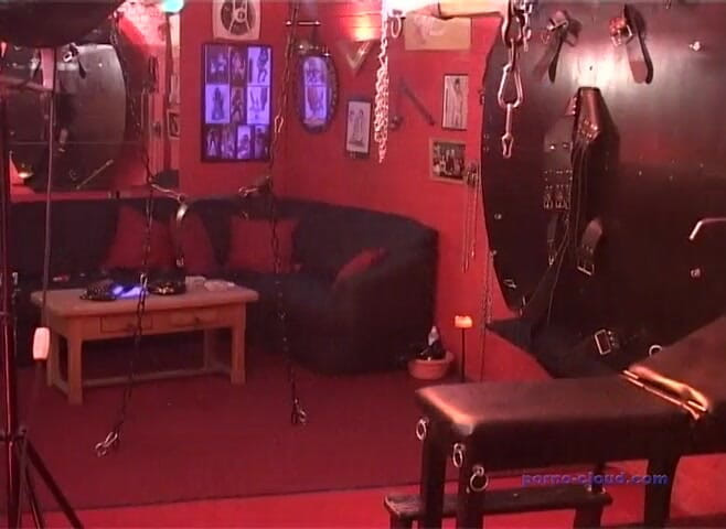 Porno Cloud: Lesbische milf domina