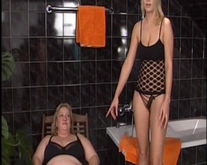 Deutschland Porno X: Oh Dieu, Une MILF Blonde Se Fait Baiser Ement Par...