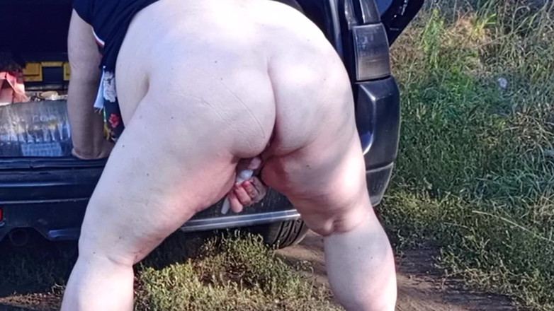 Zona901: La vicina riceve un sacco di orgasmi con squirting