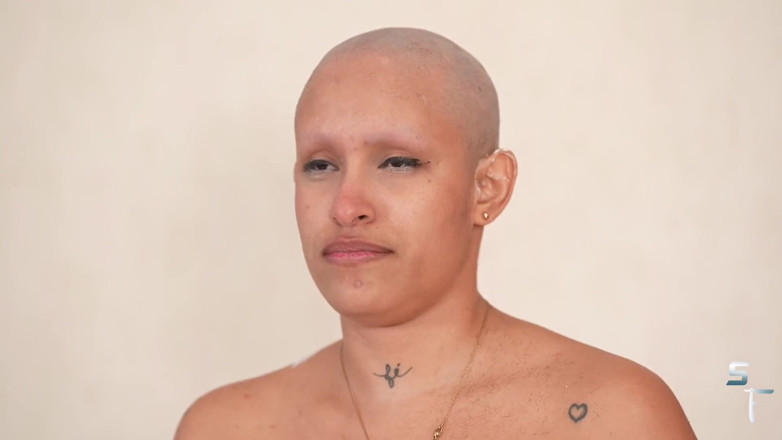 Shave Flix: Zijn vrouw heeft een grote zwarte pik