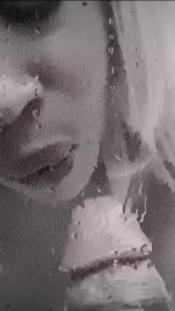 Porno yıldızı Nina Rivera ile ateşli amcık oyunu ve ıslak sakso
