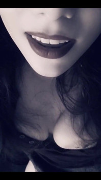 A Little Bit of Stepmommy Roleplay While Sexting