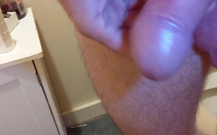 Rockardglans: Big Uncut Cock Wanking, Obrzeże, Cumming Close up, Nagi w łazience...