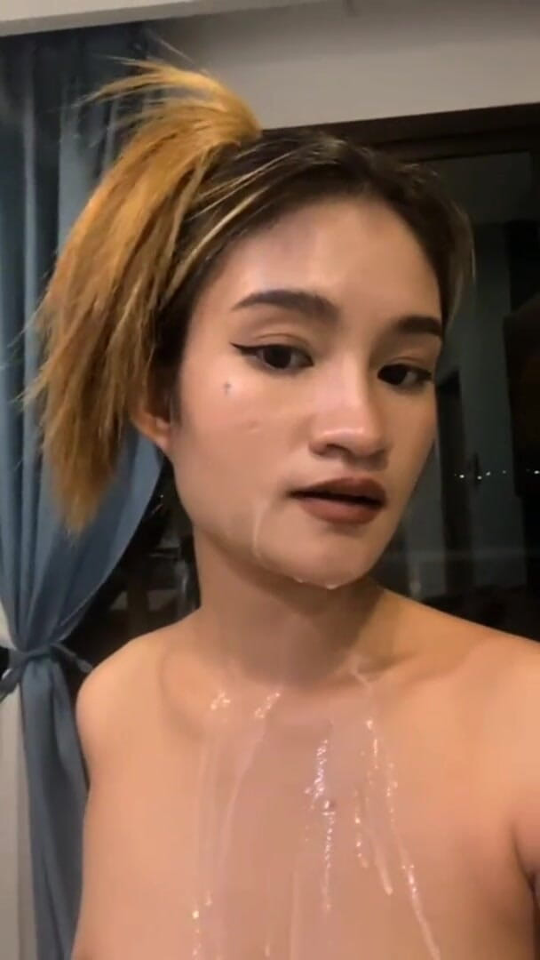 Delia Sugar: Deepthroat keras dan kongkek pepek