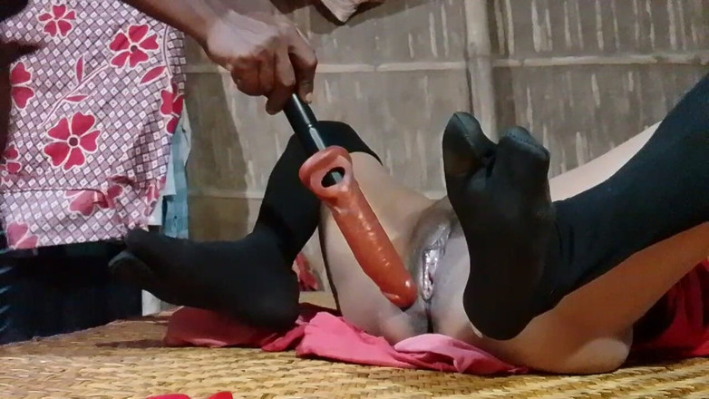 Masuuma Aktaaar: Assam guwahati, video seks hot pasak istri dan suami