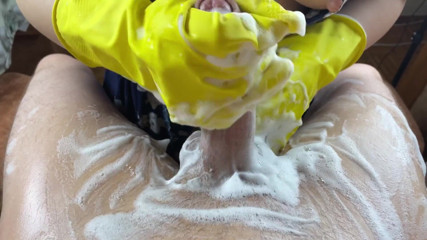 Cherryonthecake231: Housewife washed my cock until I cum