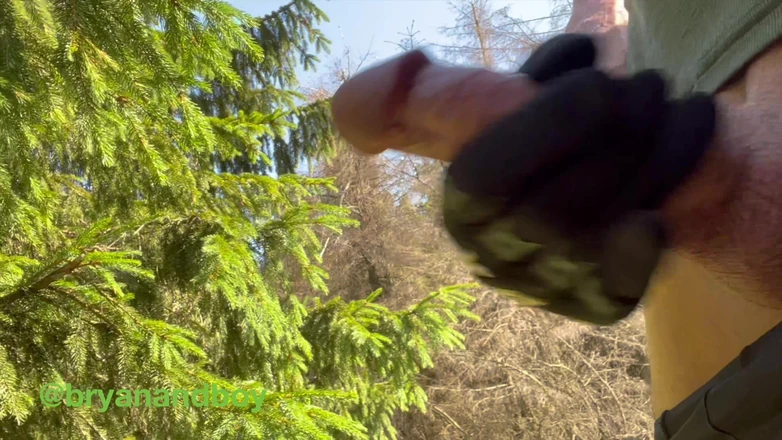 Bryanandboy: Cumshots Bareback and Pics