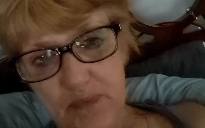 Patty doll 53: Fun with Granny