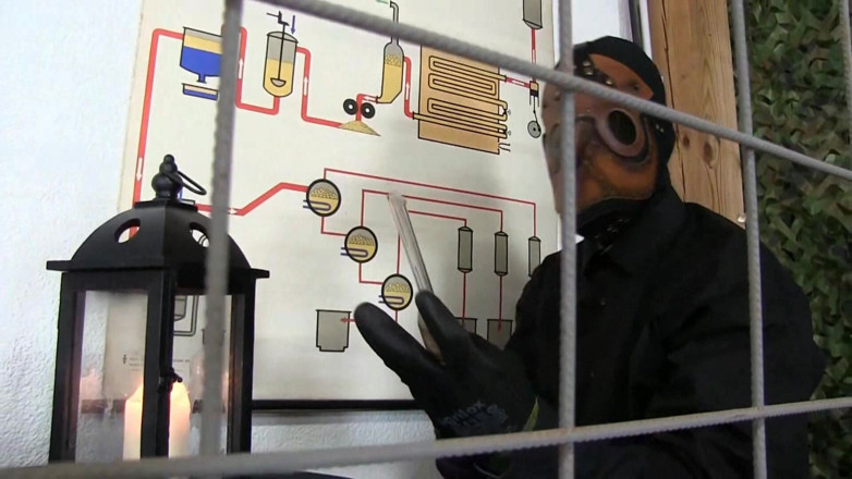 Yvette xtreme: Respirazione, orgasmo e pillola - Yvette Costeau in un bondage hardcore