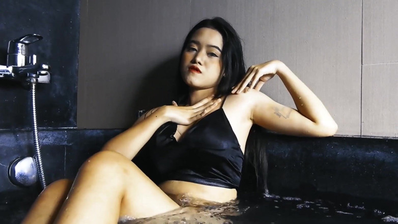 Asian Pussy Vision: น้องเอเชียเซ็กซี่พยายามแสดงความเซ็กซี่ - คอมไพล์ 3 ฉาก